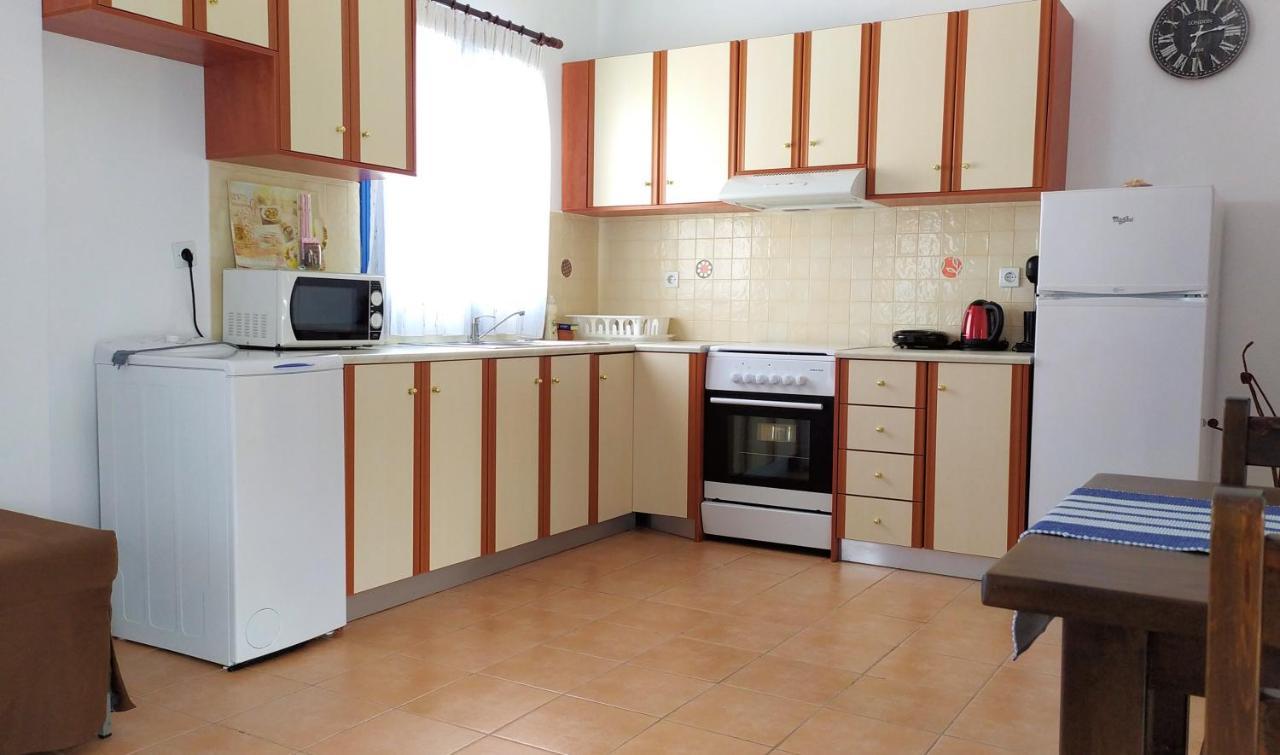 Ioli Apartments Alopronia 외부 사진