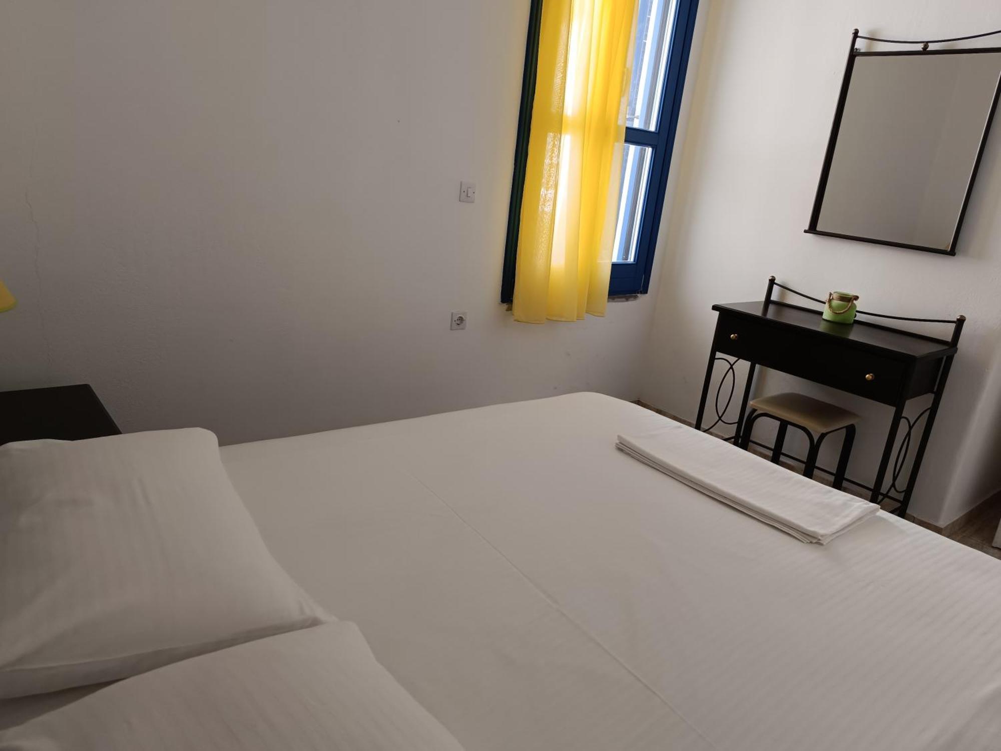 Ioli Apartments Alopronia 외부 사진