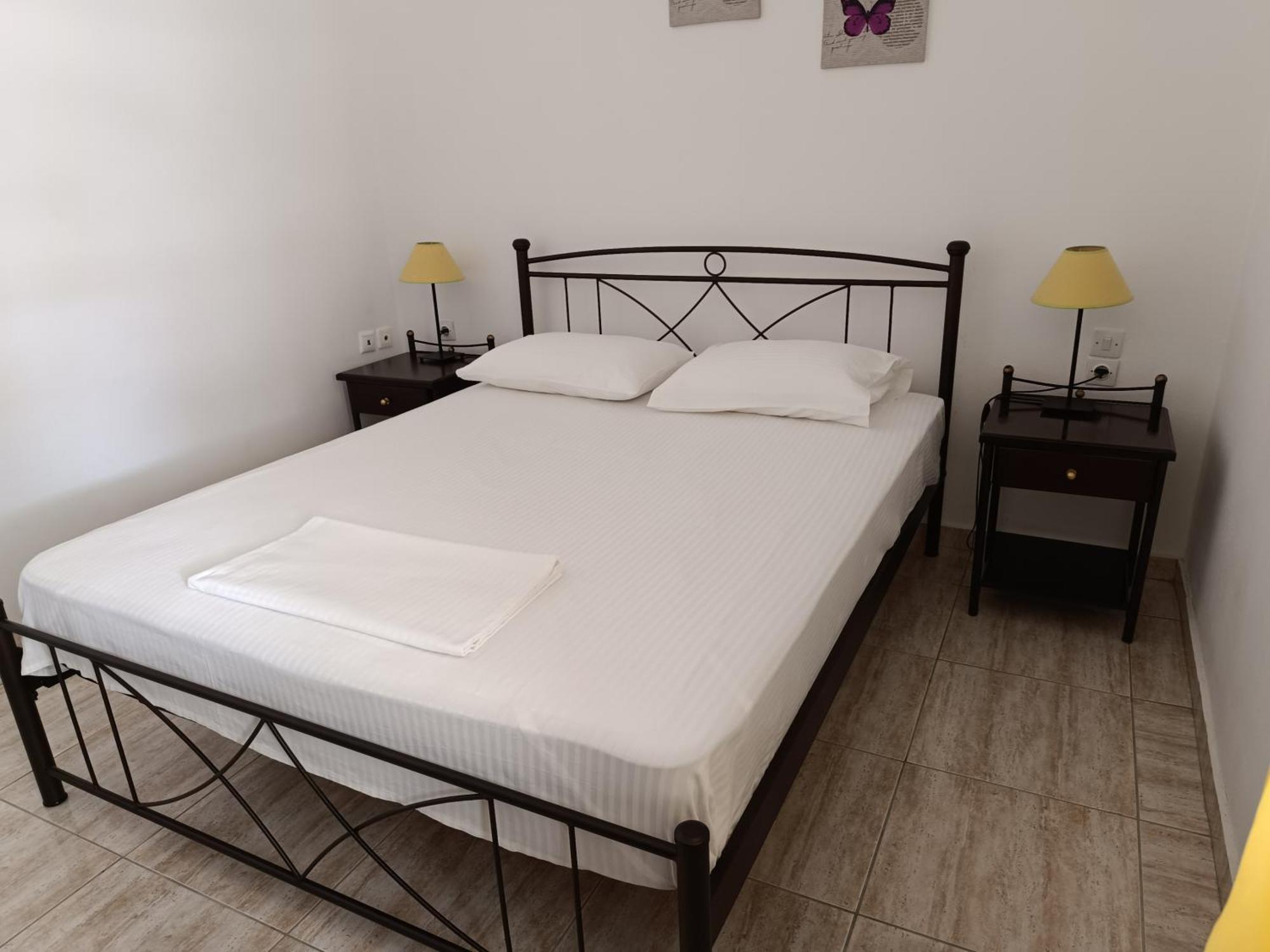 Ioli Apartments Alopronia 외부 사진